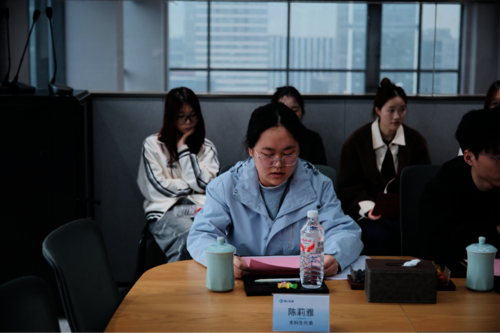 图4 获奖学生代表分享感言