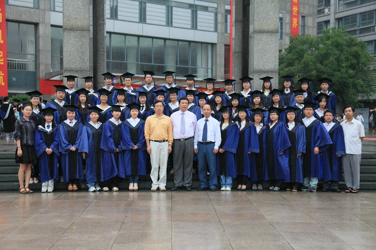 2011届