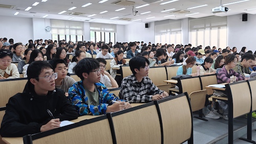 学生1